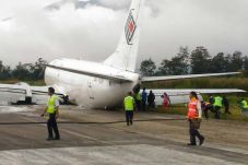 Pesawat Trigana Air...