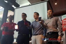 Gandeng Hisense, Smartfren...