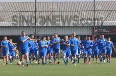 Hadapi Bali United,...