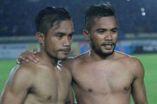 Zulvin Zamrun Berlabuh...
