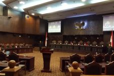 Senin, Ahok Akan Bawa...