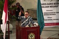 Ketua MPR: KPK Jangan...