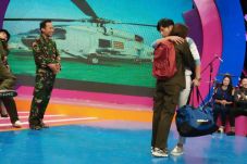 Jin Goo Peluk Syahnaz...