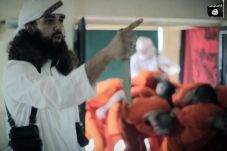 ISIS Bantai Tahanan...
