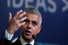 Walikota London Suarakan...