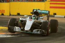 Lagi, Rosberg Tercepat...
