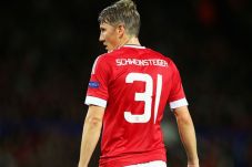 MU Akan Putus Kontrak...
