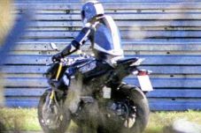 Kehadiran BMW S1000R...