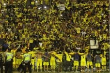 Persegres Akhiri Puasa...
