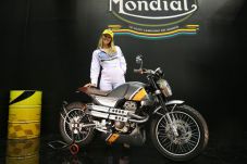 Mondial Hipster Bakal...