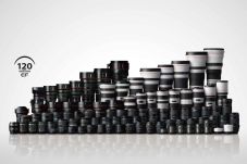 Produksi Lensa EF Canon...