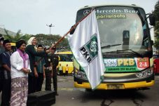 HUT ke-17, Momentum...