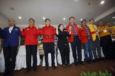 Djarot: Dibandingkan...