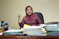 Duet dengan Putra SBY,...
