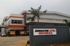 Pabrik Baru Bridgestone...