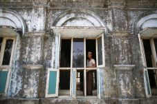 Selusin Masjid di Myanmar...