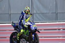Rossi Bilang Enggak...