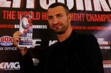 Pelatih Klitschko Jengkel...