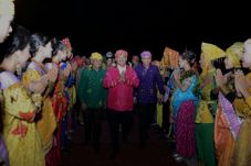 Menpar Minta Festival...