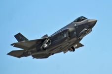 Jet Tempur F-35 Kebanggaan...