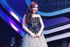 Ayu Ting Ting Bahagia...