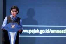 Kejar Target Pajak,...