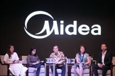 Lima Produk Midea Terbaru...