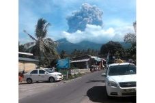 Evakuasi Wisatawan dari...