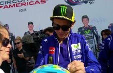Valentino Rossi Pensiun...