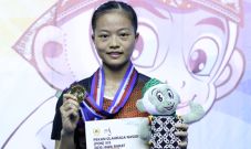 Fitriani Tak Terbendung...