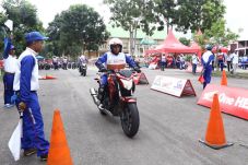 Instruktur Safety Riding...