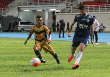 Preview Arema vs Mitra...