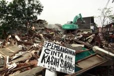 Beda Gusuran Dahulu,...