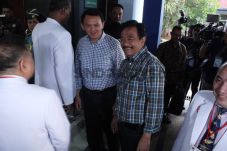 Ahok-Djarot Kurang Surat...