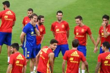 Lopetegui Rilis Skuat...