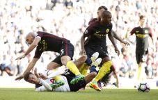 Manchester City Telan...