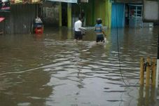 Hujan Sebentar, Jakarta...