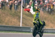 Valentino Rossi Kenang...