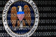 FBI Tangkap Snowden...