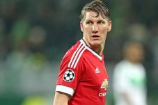Schweinsteiger Disarankan...