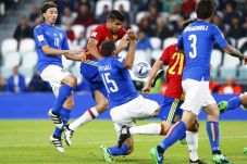 Babak I: Spanyol Terbentur...