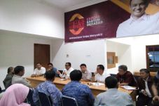 Rapat Bersama DPRD,...