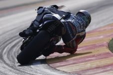 Yamaha Dilaporkan Larang...