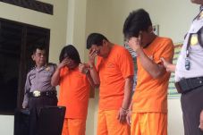 Kepala Desa Ajak Warganya...