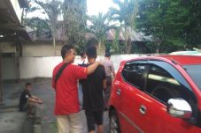 Usai Pesta Miras, Dua...