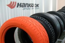 Hankook Tire Raih Penghargaan...