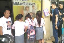 3 Gadis Manado Ini Ditangkap...