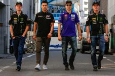 Tanpa Rossi, Tiga Pembalap...