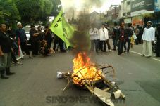 Front Umat Islam Magelang...