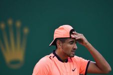 Nick Kyrgios Diganjar...
